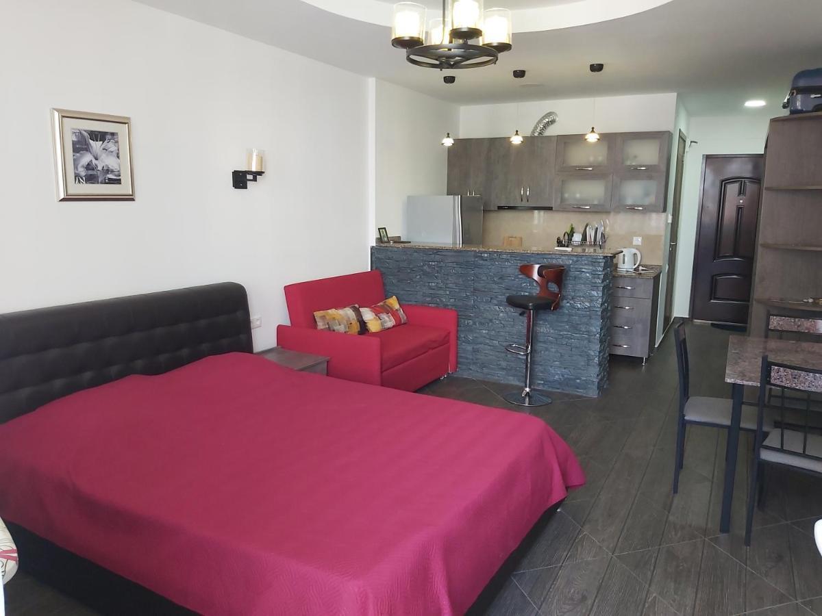 شقة باتومي  في Apartament Premium Klass المظهر الخارجي الصورة